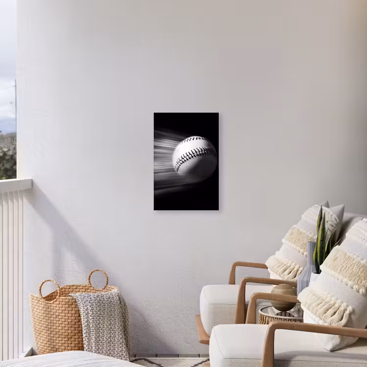 Honkbal - Wit - Vliegt Tuinposter op houten frame 2 cm dik klein -sfeer1