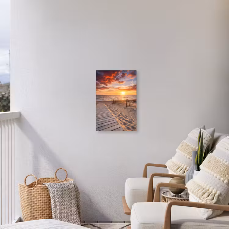 Strand - Zonsondergang - Zee - Natuur - Oranje Tuinposter op houten frame 2 cm dik klein -sfeer1