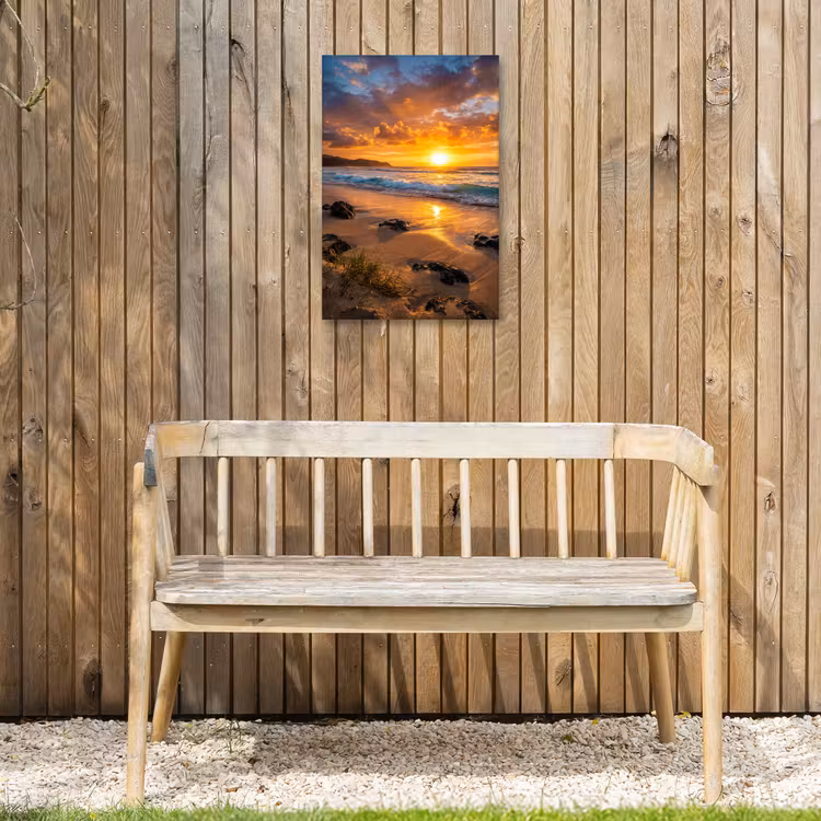 Strand - Zonsondergang - Golven - Natuur - Oranje Tuinposter op houten frame 2 cm dik klein -sfeer4