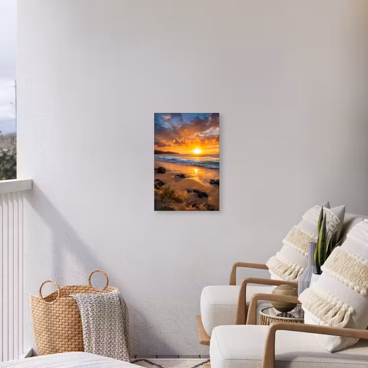 Strand - Zonsondergang - Golven - Natuur - Oranje Tuinposter op houten frame 2 cm dik klein -sfeer1