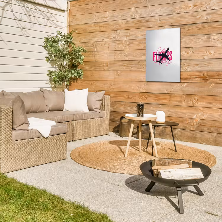Catch flights not feelings - Vliegtuig - Roze Tuinposter op houten frame 2 cm dik klein -sfeer2