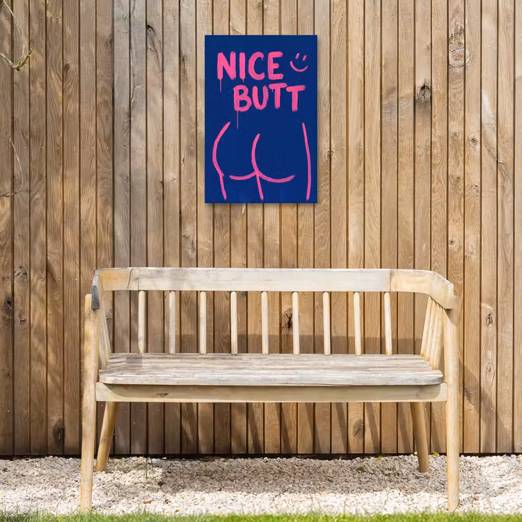 Brutaal - Grappig - Blauw Tuinposter op houten frame 2 cm dik klein -sfeer4
