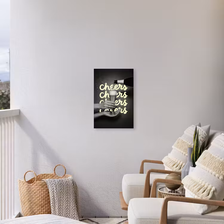 Cheers - Wijn - Zwart - Wit Tuinposter op houten frame 2 cm dik klein -sfeer1