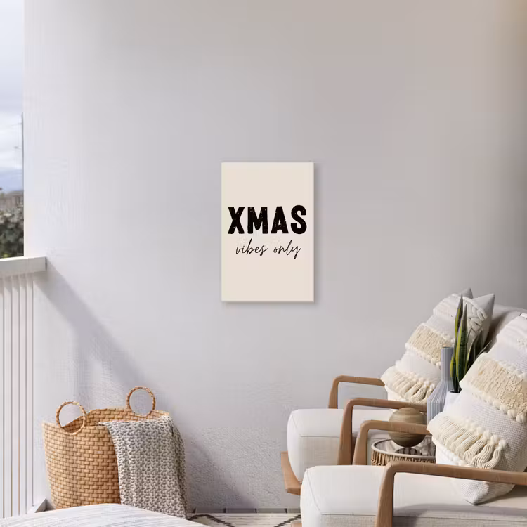 Kerst - Spreuk - xmas vibes only - Beige Tuinposter op houten frame 2 cm dik klein -sfeer1