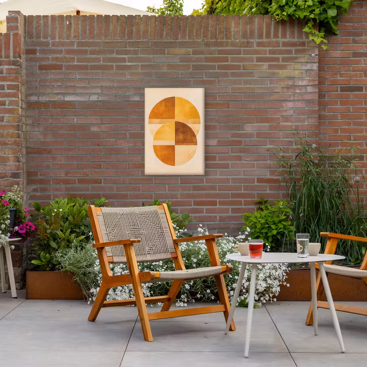 Cirkels - Geel - Minimalistisch Tuinposter op houten frame 2 cm dik klein -sfeer3