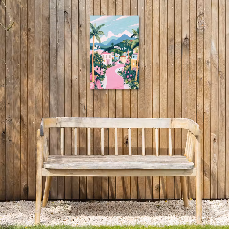 Kleurrijk - Huizen - Heuvels - Roze Tuinposter op houten frame 2 cm dik klein -sfeer4