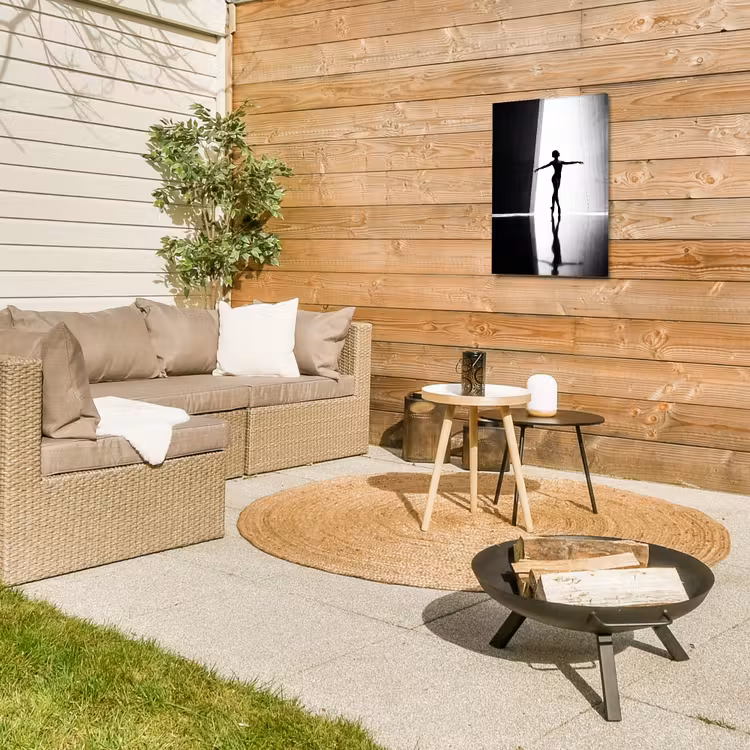 Danser - Silhouette - Kunst - Modern - Zwart-wit Tuinposter op houten frame 2 cm dik klein -sfeer2