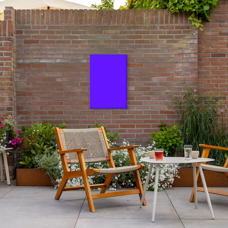 Electric - Indigo - Paars Tuinposter op houten frame 2 cm dik klein 841 -sfeer3