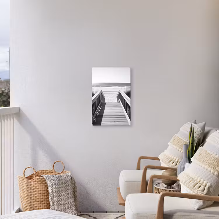 Loopbrug - Hout - Strand - Zee Tuinposter op houten frame 2 cm dik klein -sfeer1