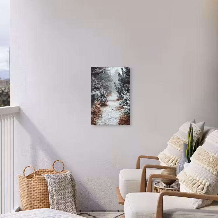 Bos - Winter - Bomen - Natuur - Pad - Sneeuw Tuinposter op houten frame 2 cm dik klein -sfeer1