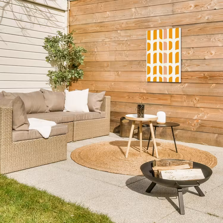 Geometrisch - Patroon - Geel - Roze Tuinposter op houten frame 2 cm dik klein 841 -sfeer2