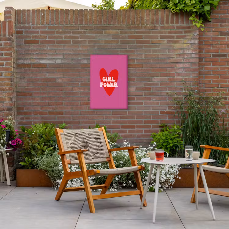 Girl power - Hart - Roze - Rood Tuinposter op houten frame 2 cm dik klein -sfeer3