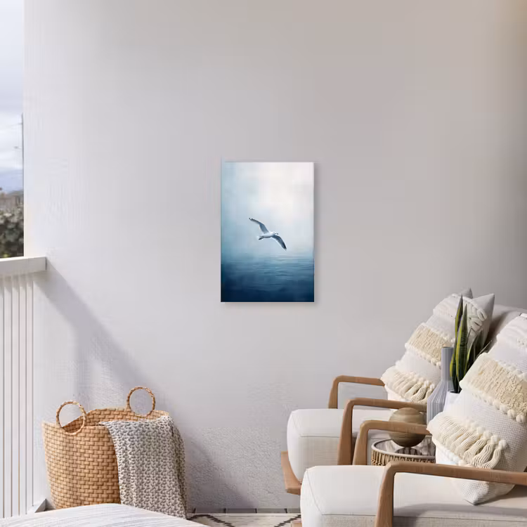 Meeuw - Wit - Zee - Mistig Tuinposter op houten frame 2 cm dik klein -sfeer1