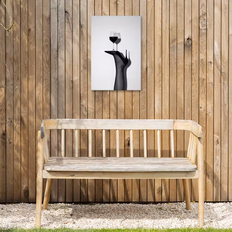 Hak - Wijn - Minimalistisch - Zwart Tuinposter op houten frame 2 cm dik klein -sfeer4