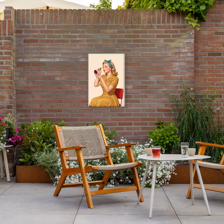 Illustratie - Mascara - Vrouw - Geel Tuinposter op houten frame 2 cm dik klein -sfeer3