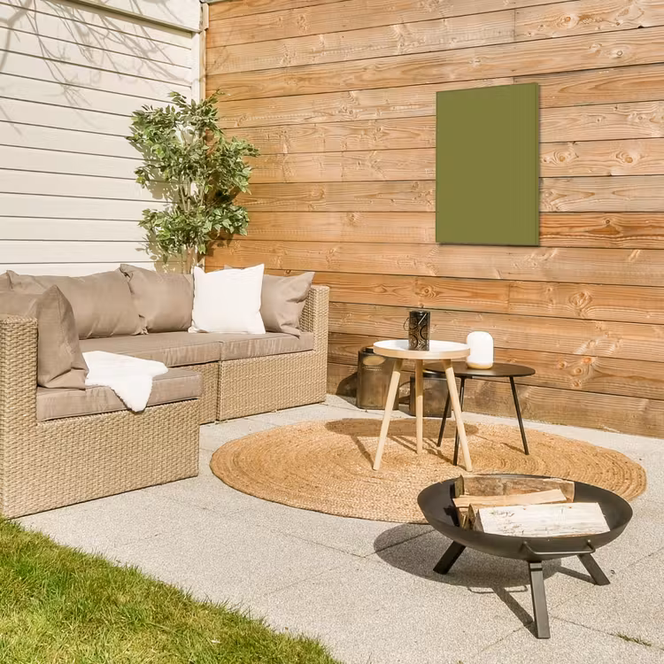 Juniper - Groen - Organisch Tuinposter op houten frame 2 cm dik klein 841 -sfeer2