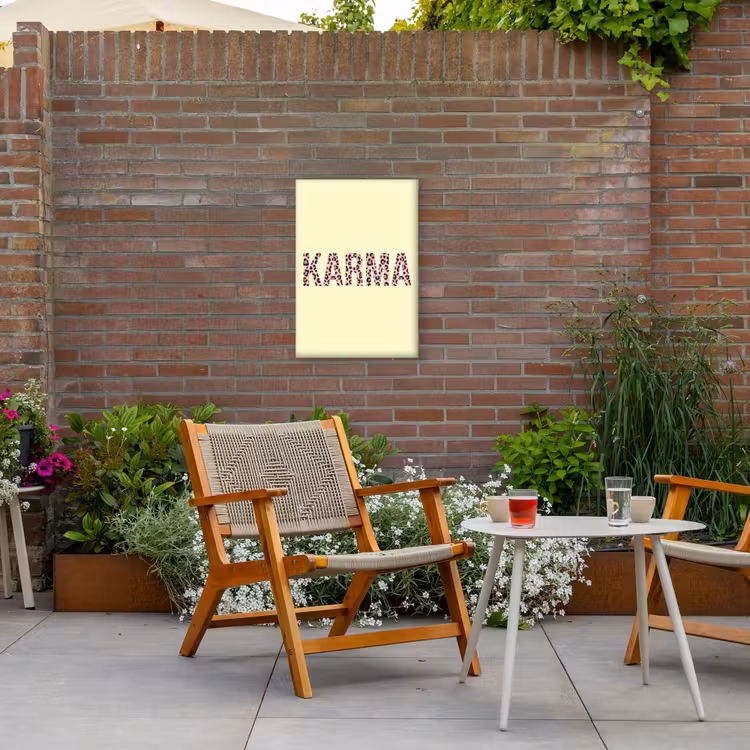 Karma - Luipaardprint - Geel Tuinposter op houten frame 2 cm dik klein -sfeer3