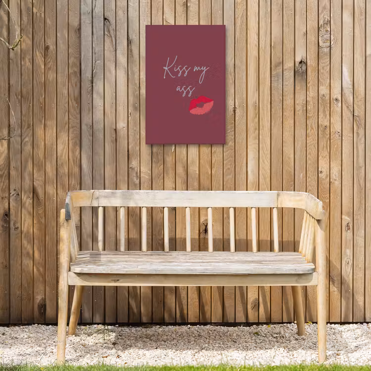 Kiss my ass - Lip - Bordeaux Tuinposter op houten frame 2 cm dik klein -sfeer4