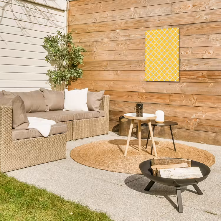 Lantaarn - Arabesk - Elegant - Geel Tuinposter op houten frame 2 cm dik klein 841 -sfeer2