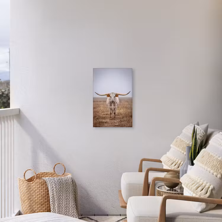 Longhorn - Grasveld - Dier Tuinposter op houten frame 2 cm dik klein -sfeer1