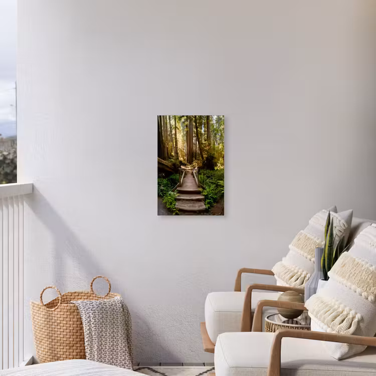 Verloren Brug in het Woud Tuinposter op houten frame 2 cm dik klein -sfeer1