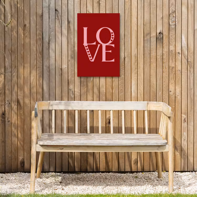 Love - Rood - Hatjes Tuinposter op houten frame 2 cm dik klein -sfeer4