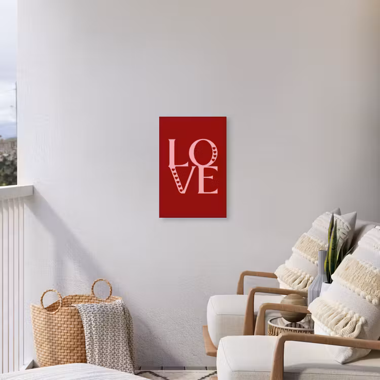 Love - Rood - Hatjes Tuinposter op houten frame 2 cm dik klein -sfeer1