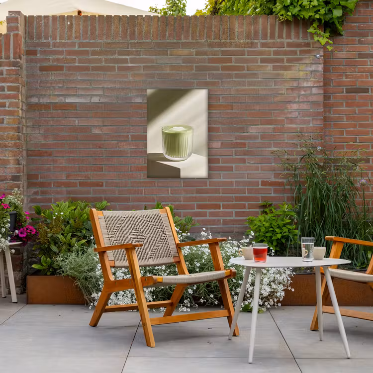 Matcha - Glas - Groen - Minimalistisch Tuinposter op houten frame 2 cm dik klein -sfeer3