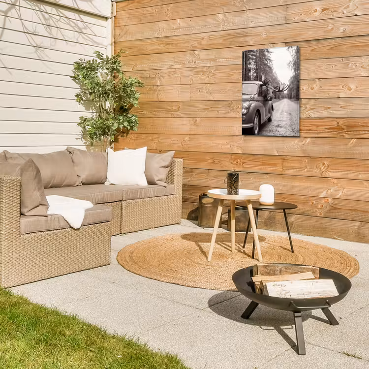 Eland - Auto - Gewei - Zwart - Wit Tuinposter op houten frame 2 cm dik klein -sfeer2