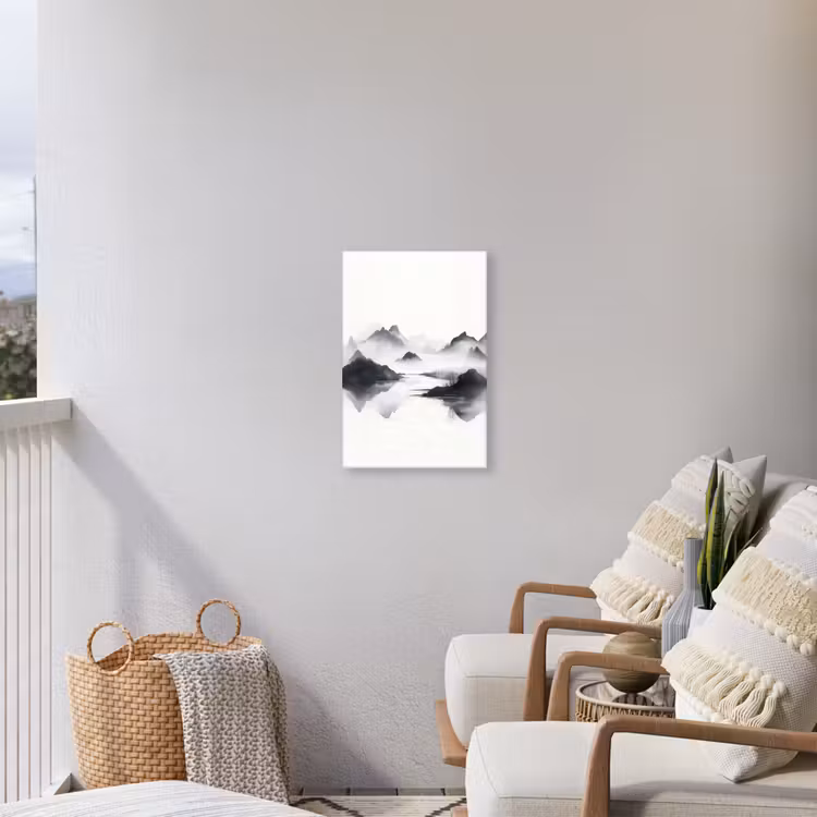Bergen - Mistig - Water - Wit Tuinposter op houten frame 2 cm dik klein -sfeer1