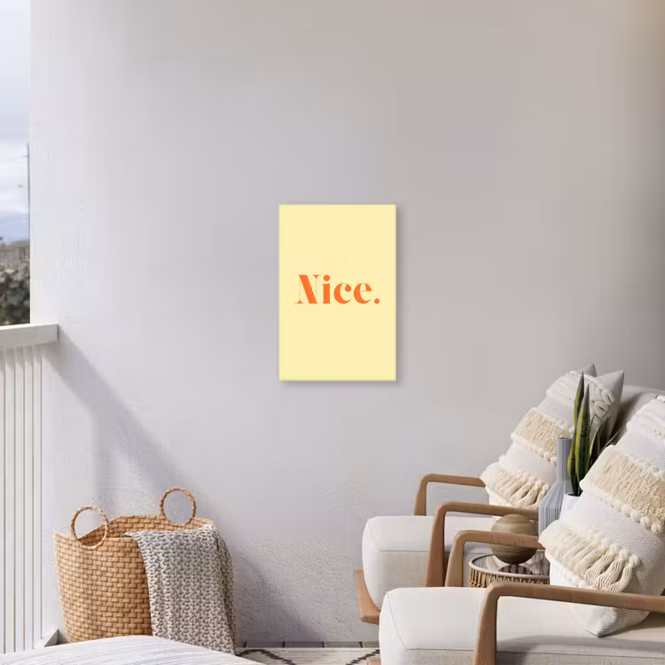 Nice - Oranje - Geel - Minimalistisch Tuinposter op houten frame 2 cm dik klein -sfeer1