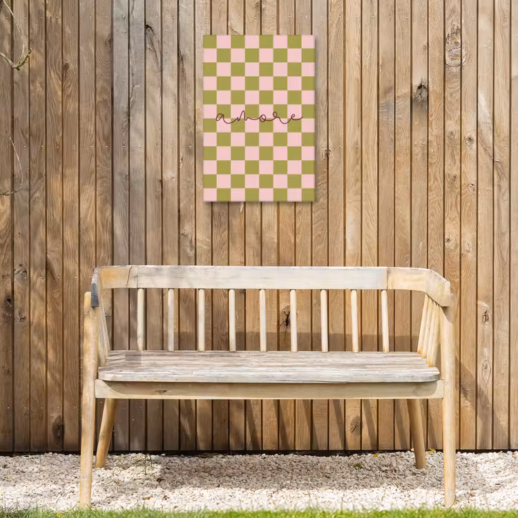 Patroon - Geblokt - Olijfgroen - Amore Tuinposter op houten frame 2 cm dik klein -sfeer4
