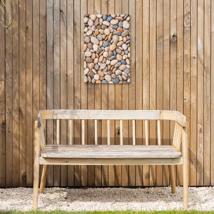Kiezelstenen - Natuur - Textuur - Beige - Grijs Tuinposter op houten frame 2 cm dik klein -sfeer4