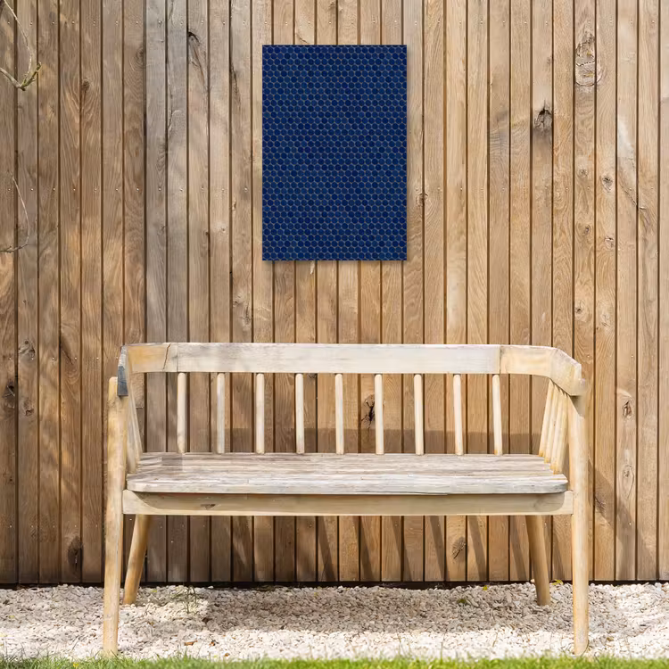 Penny - Mozaïek - Donkerblauw Tuinposter op houten frame 2 cm dik klein 841 -sfeer4
