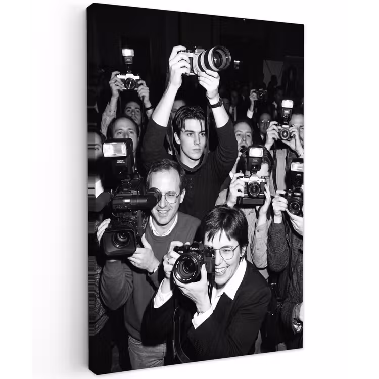 Fotografen - Menigte - Flitsers - Journalistiek Tuinposter op houten frame 2 cm dik klein -3d