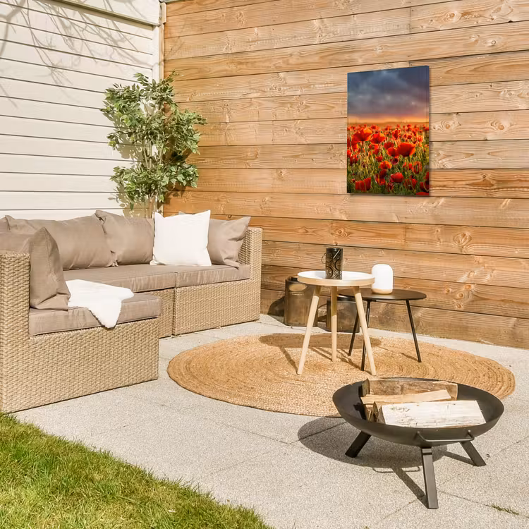Klaprozenveld bij zonsondergang Tuinposter op houten frame 2 cm dik klein -sfeer2
