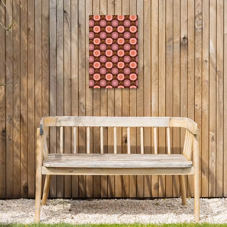 Retro - Madelief - Roze Tuinposter op houten frame 2 cm dik klein 841 -sfeer4