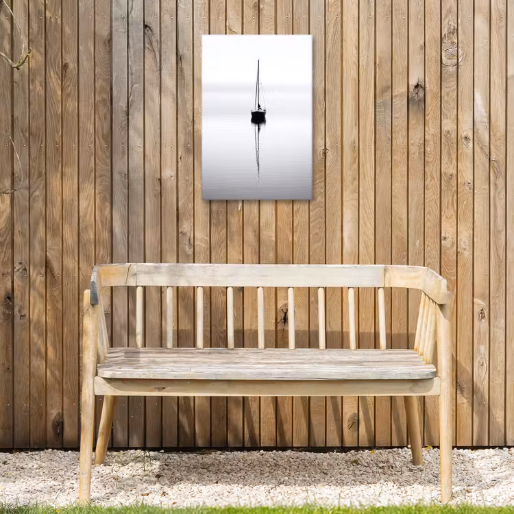 Zeilboot - Zwart - Water - Silhouet Tuinposter op houten frame 2 cm dik klein -sfeer4