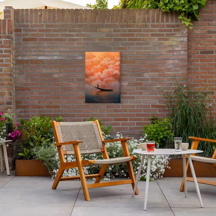 Zee - Boot - Wolken - Oranje Tuinposter op houten frame 2 cm dik klein -sfeer3