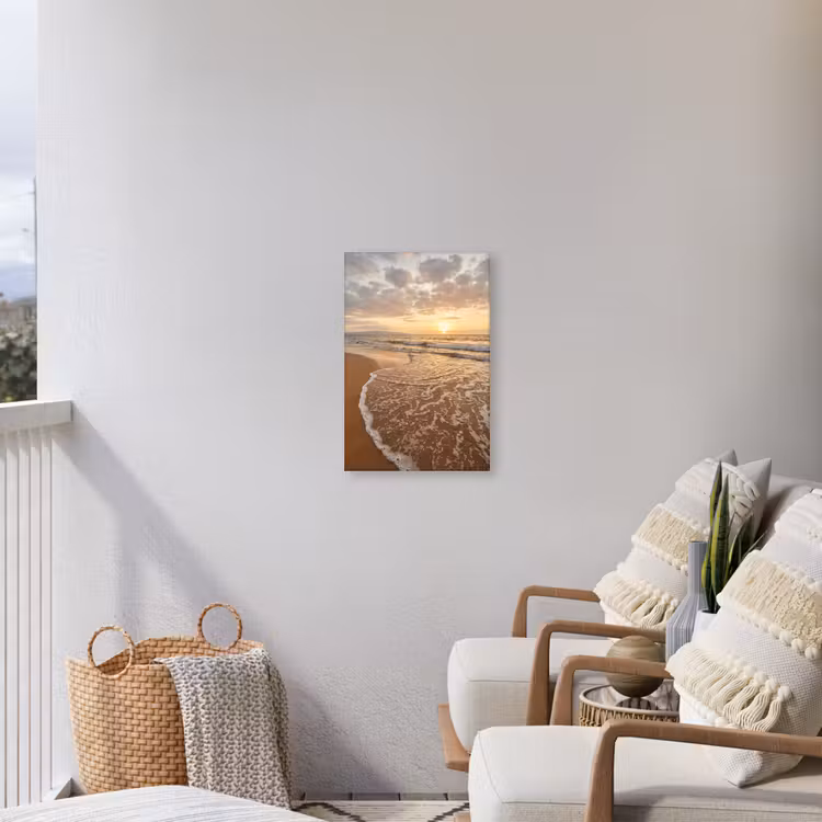 Zee - Kustlijn - Wolken - Landschap - Oranje Tuinposter op houten frame 2 cm dik klein -sfeer1