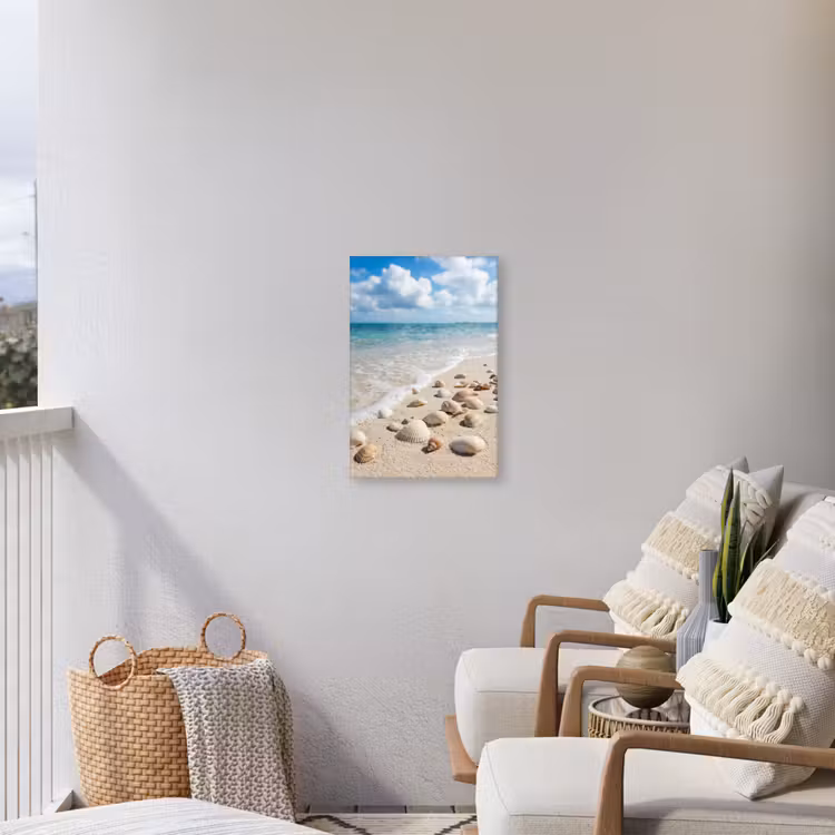 Schelpen - Strand - Natuur - Beige Tuinposter op houten frame 2 cm dik klein -sfeer1