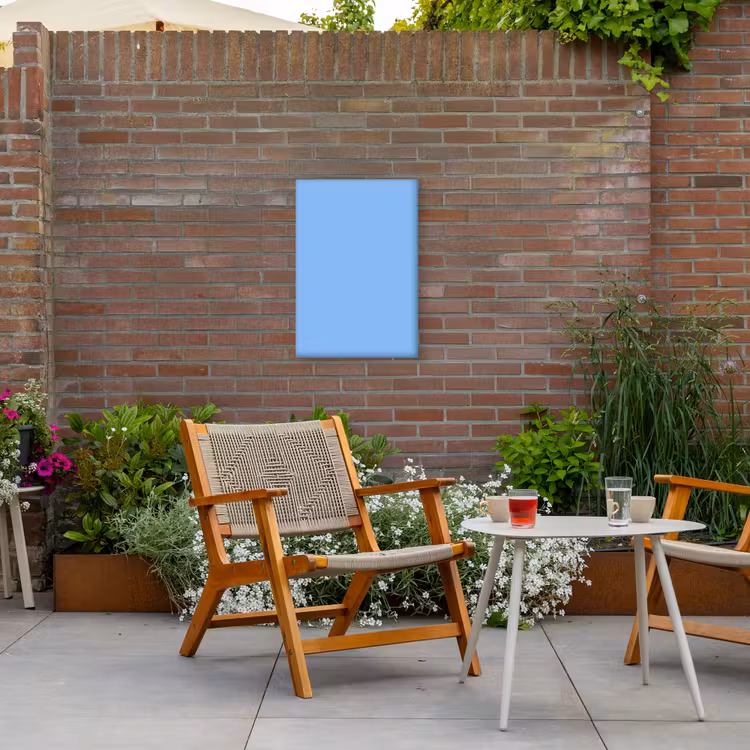 Sky - Glow - Blauw Tuinposter op houten frame 2 cm dik klein 841 -sfeer3