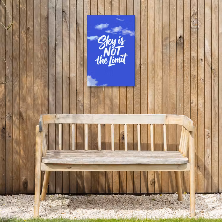 Sky is not the limit - Blauwe lucht - Wolken Tuinposter op houten frame 2 cm dik klein -sfeer4