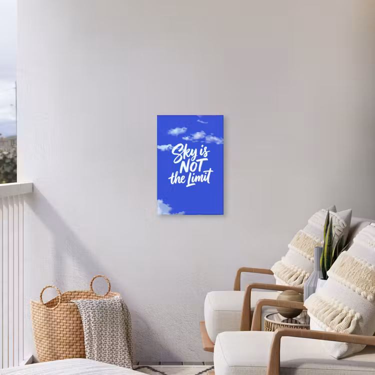 Sky is not the limit - Blauwe lucht - Wolken Tuinposter op houten frame 2 cm dik klein -sfeer1