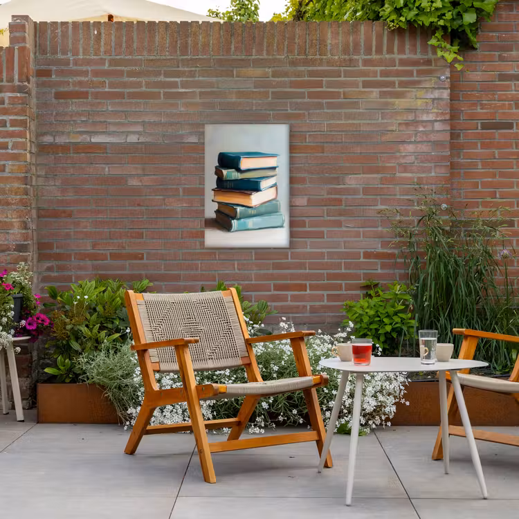 Stapel - Boeken - Groen - Daglicht Tuinposter op houten frame 2 cm dik klein -sfeer3