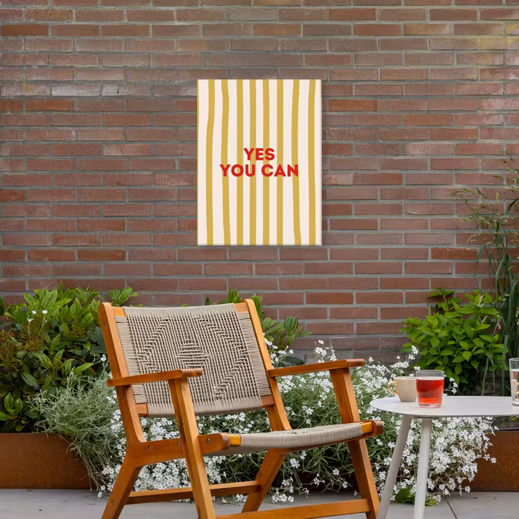 Strepen - Abstract - Yes you can - Rood Tuinposter op houten frame 2 cm dik klein -sfeer3