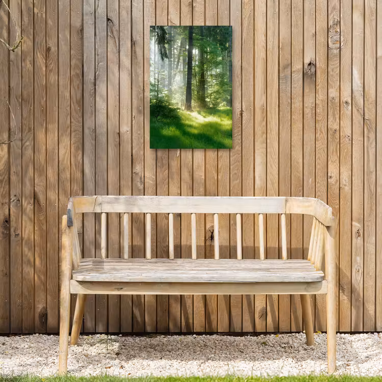 Zonnestralen in een groen bos Tuinposter op houten frame 2 cm dik klein -sfeer4