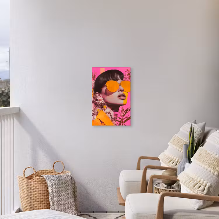 Zonnebril - Oranje - Vrouw - Planten Tuinposter op houten frame 2 cm dik klein -sfeer1