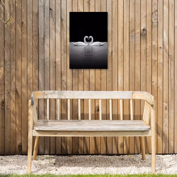 Zwanen - Hart - Zwart - Wit Tuinposter op houten frame 2 cm dik klein -sfeer4