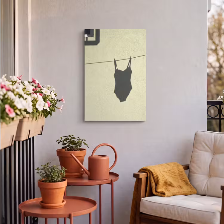 Badpak - Schaduw - Muur - Zomer - Minimalistisch Tuinposter op houten frame 2 cm dik klein -sfeer1
